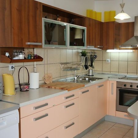 Skopje Center Apartment Ngoại thất bức ảnh
